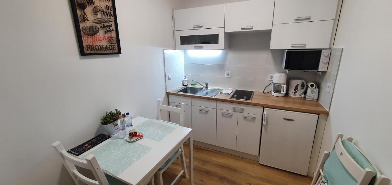 Sunset Wellness Apartman Zalakaros Apartment Luaran gambar